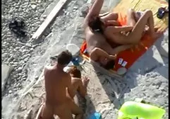 Freundin entspannt und nahm ein nackte dicke alte frauen Mitglied in den Arsch