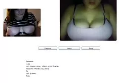 Junges japanisches Mädchen fingert Pussy mit einem Sexspielzeug und ist bereit, einen dicke fette weiber nackt Phallus in ihren Mund zu nehmen