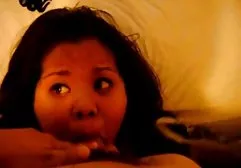 Die reife Brünette traf sich in einem Dampfbad mit Männern und hatte nackte dralle frauen Sex mit ihnen