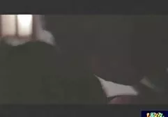 Wunderschöner sexy dicke fette nackte weiber Pornostar wird in einem engen Arsch vergewaltigt