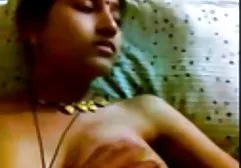 Die junge mutige Hündin fette frauen nacktbilder nezhaley riss zwei starke Phallusse ab