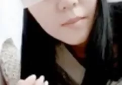 Christy ist eine alte dreckige Hure mit einer haarigen, fette nackte menschen lockigen Manda :)