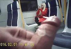 Tätowierter fette alte weiber nackt reifer Pornostar mit dicken Titten will einen verrückten Fick