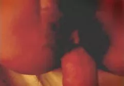 Reife Frau lutschte Ehemann Schwanz und bekam es in fette nackte menschen ihre feuchte Vagina