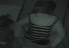Der Typ bekommt eine exzellente Saugkraft aus alte fette nackte weiber dem Mund einer jungen Freundin mit Brille