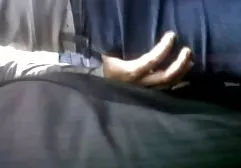 Blonde Pornostar mit großen dicke fette nackte frauen Titten auf dem Bett gestapelt