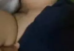 Die reife Japanerin ist nicht abgeneigt, ihren beiden Schülern nacktbilder von dicken frauen Phallus zu entziehen