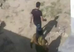 Die versaute mollige girls nackt junge Blondine im Bikini verführte eine Nachbarin zu einem wilden Fick mit ihr